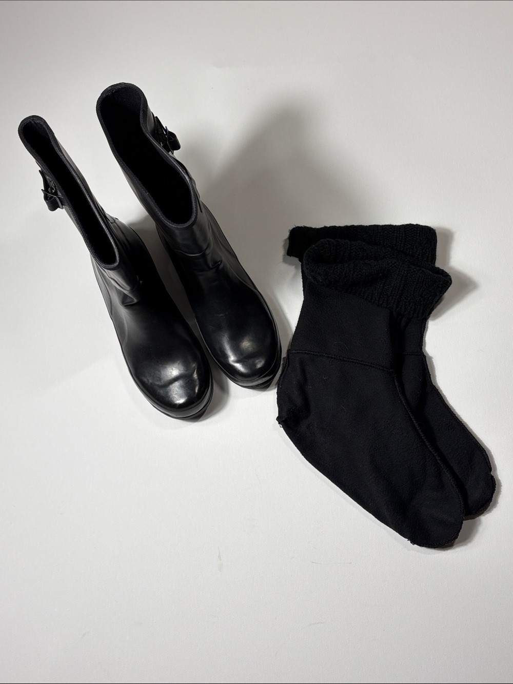 L.L. Bean Wellie Rain Boots Black Rubber Mid-Calf Women’s 8 Medium - Picture 2 of 8